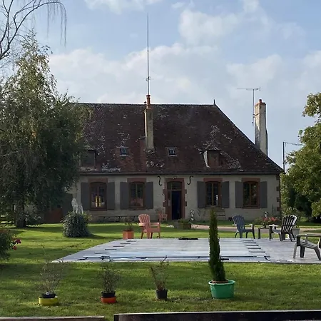 Landhuis A La Ferme Avec Piscine, Animaux Admis En Sologne Bourbonnaise